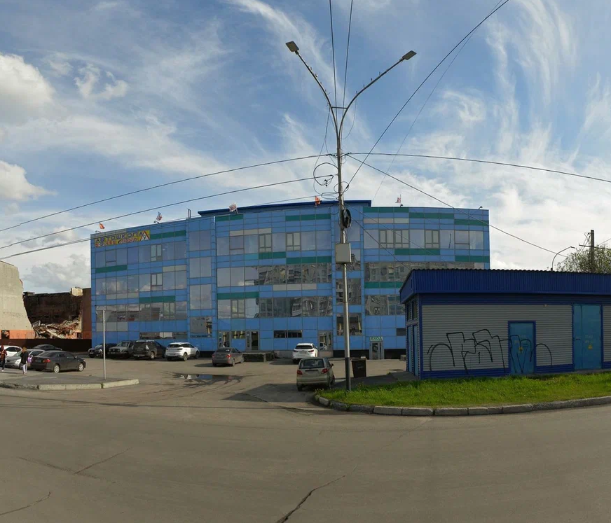 Здание клиники